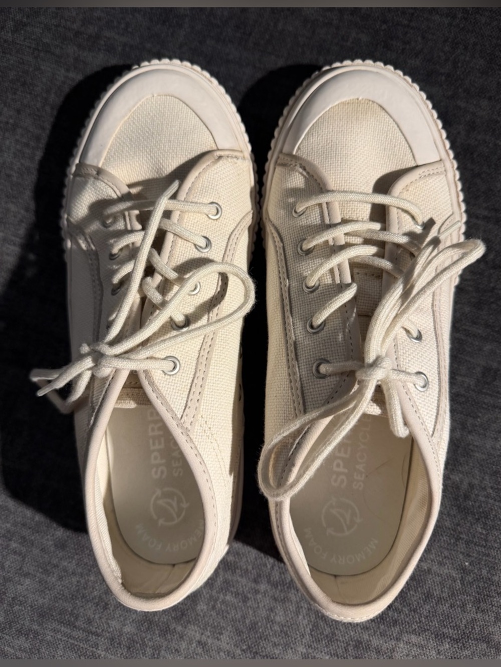 Sperry Cream Canvas Low-Top Lace Sneakers